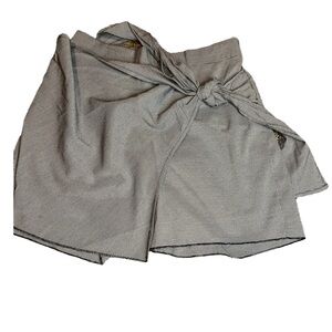 FP movement black and white houndstooth wrap skort size Large NWT